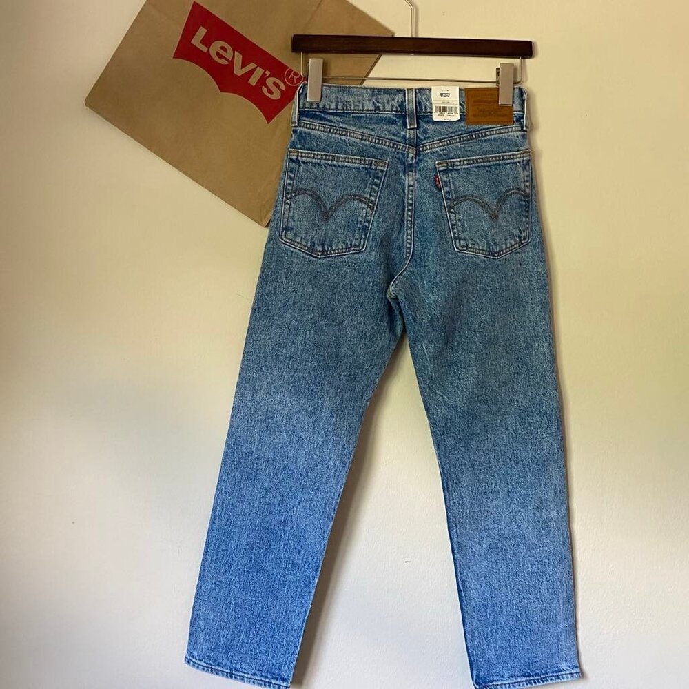 LEVI'S Wedgie Straight Women's Jeans (Size: 24x26) NWT - Picture 4 of 12